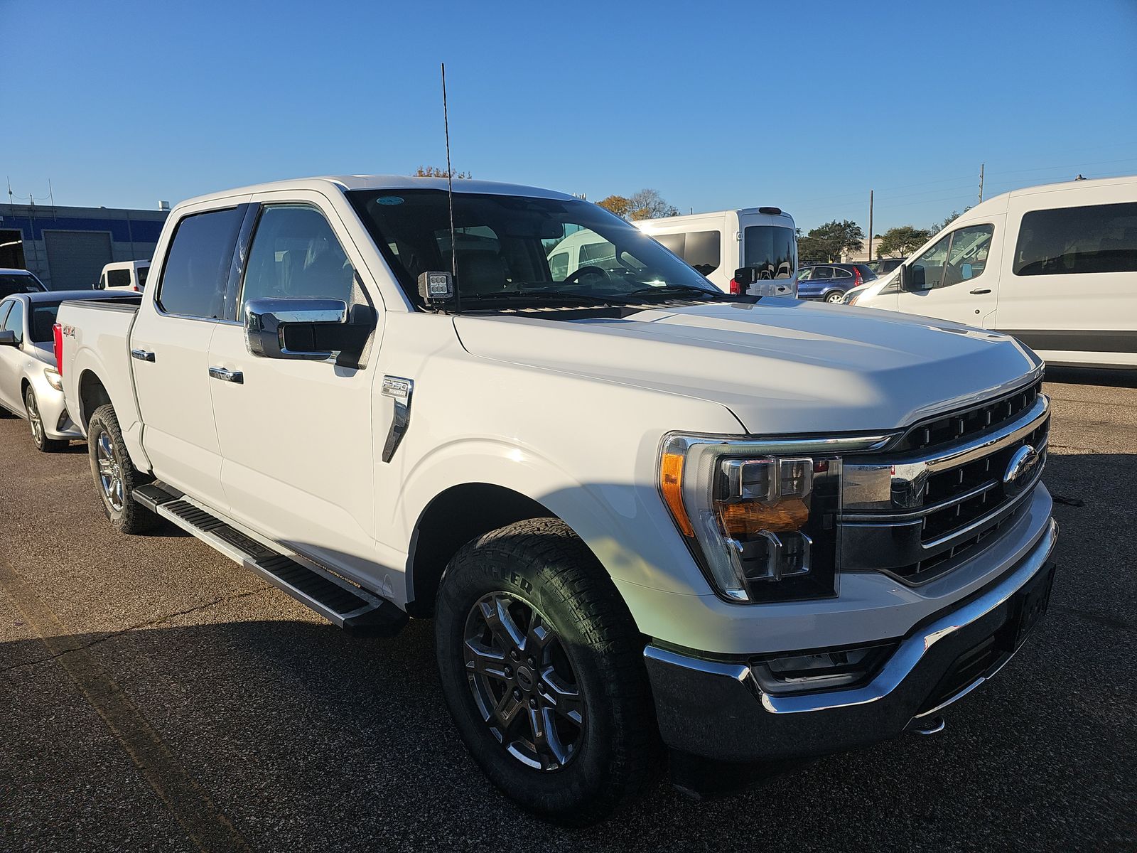 2023 Ford F-150 Lariat AWD