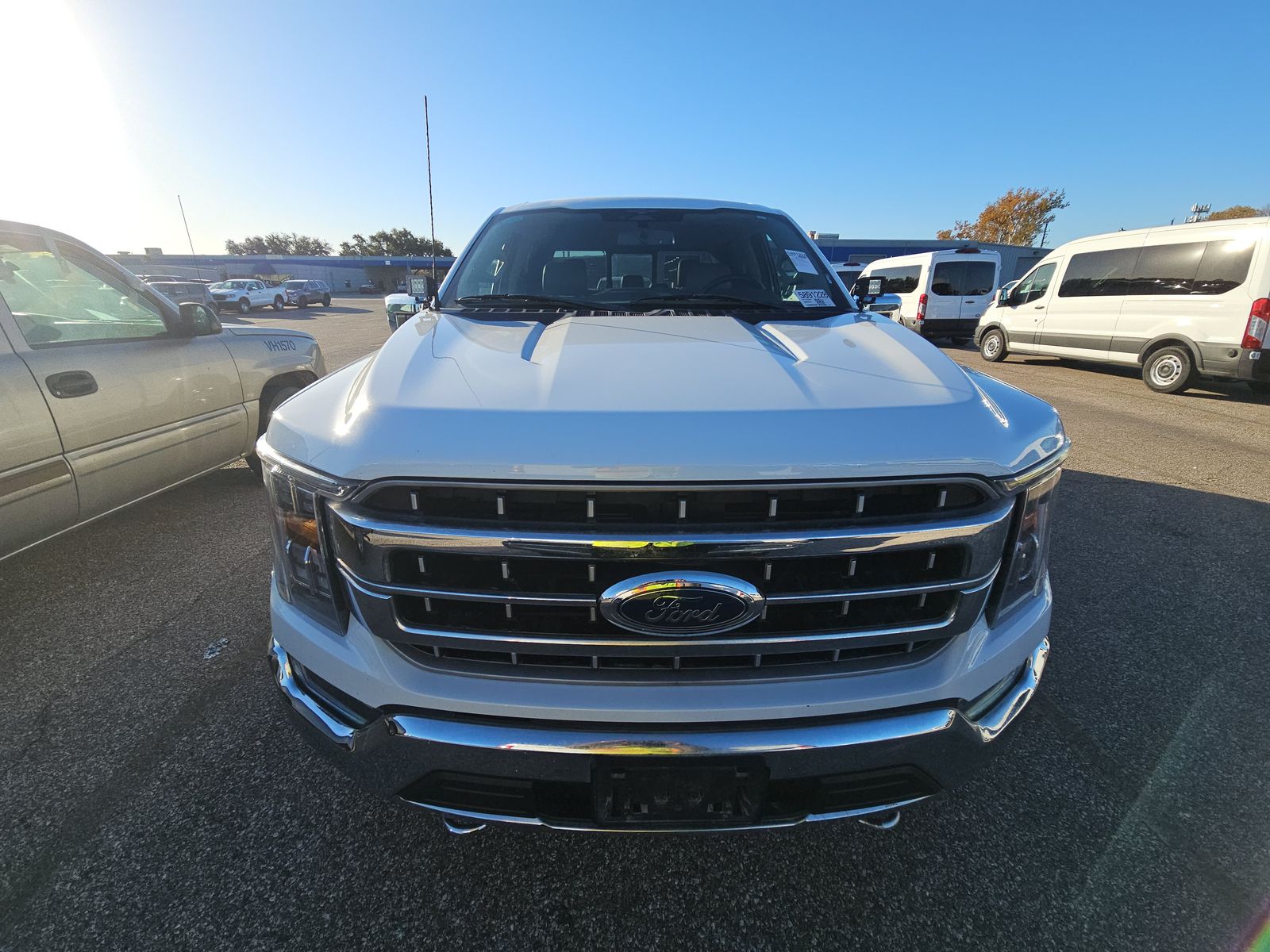 2023 Ford F-150 Lariat AWD