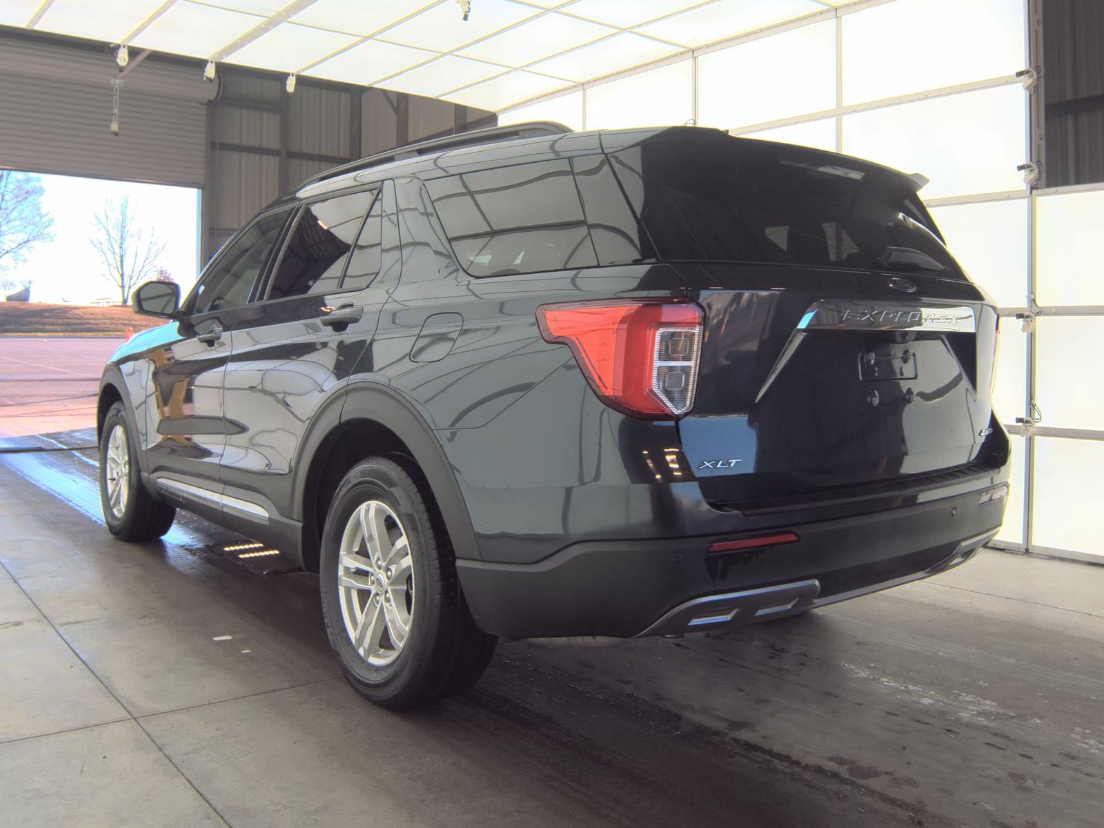 2023 Ford Explorer XLT AWD