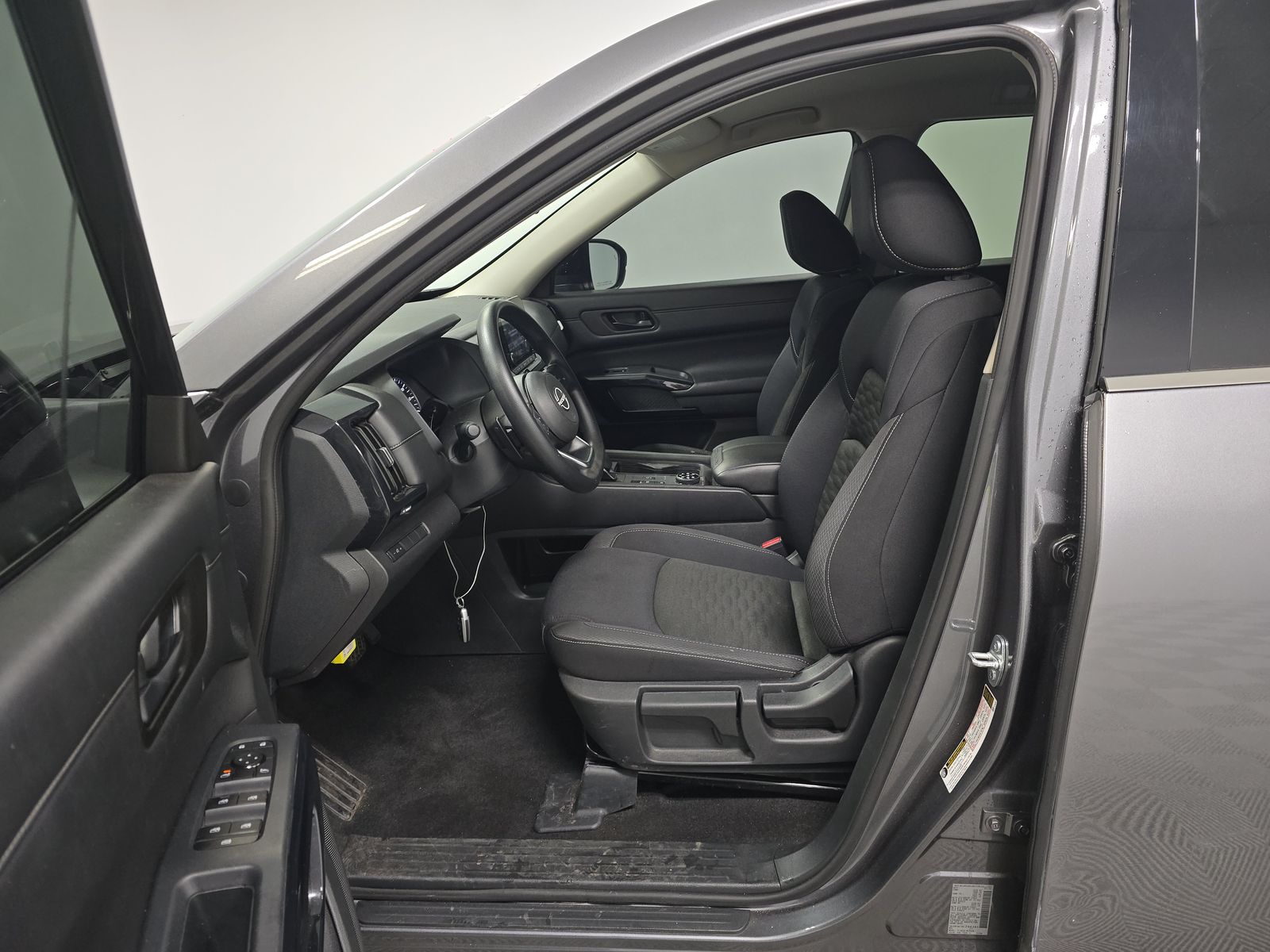 2024 Nissan Pathfinder S AWD