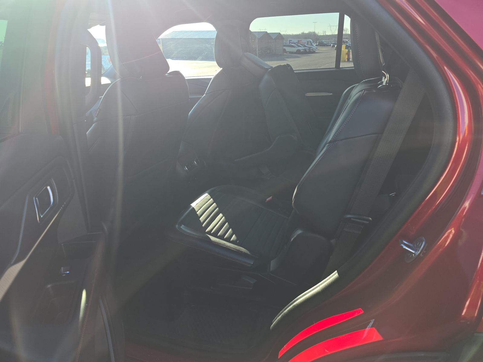 2025 Ford Explorer ST-Line AWD