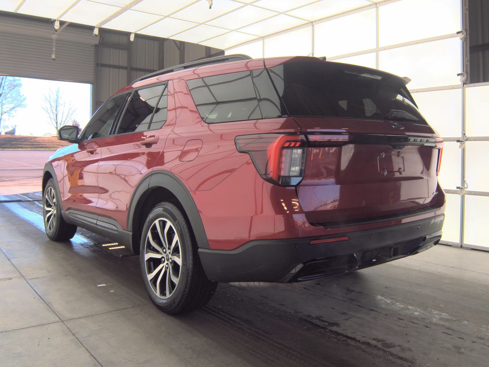 2025 Ford Explorer ST-Line AWD