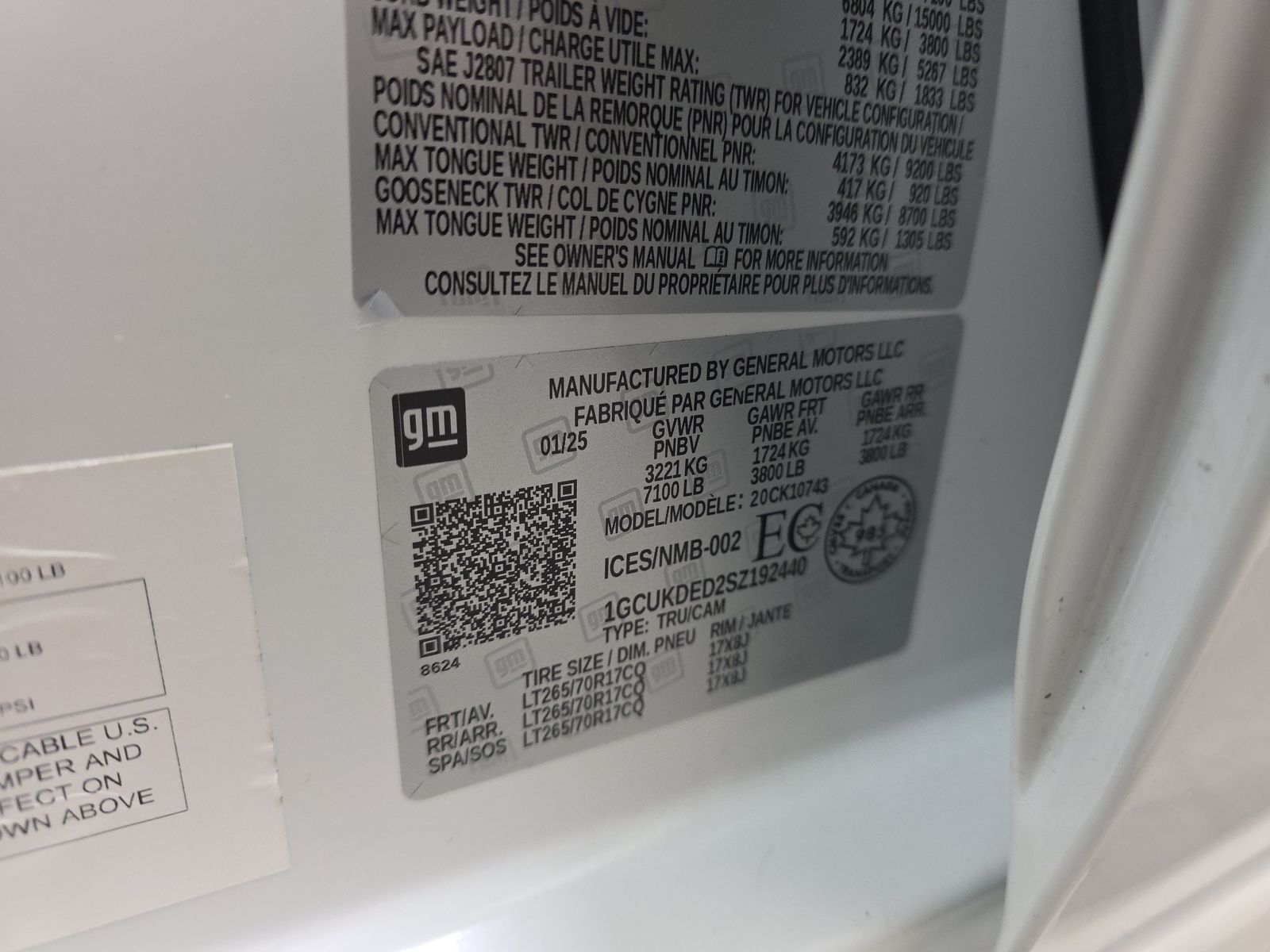 2025 Chevrolet Silverado 1500 LT AWD