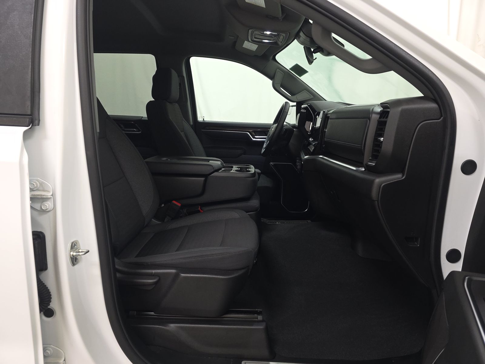 2025 Chevrolet Silverado 1500 LT AWD