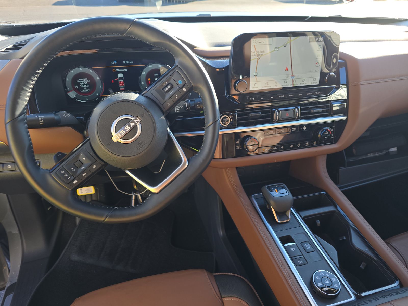 2024 Nissan Pathfinder Platinum AWD