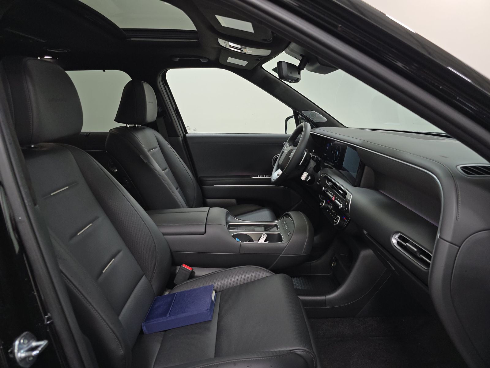 HYUNDAI CALLIGRAPH - 9