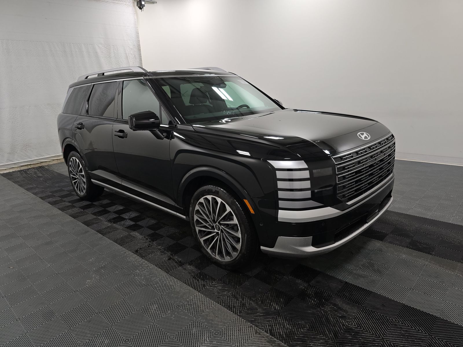 HYUNDAI CALLIGRAPH - 4