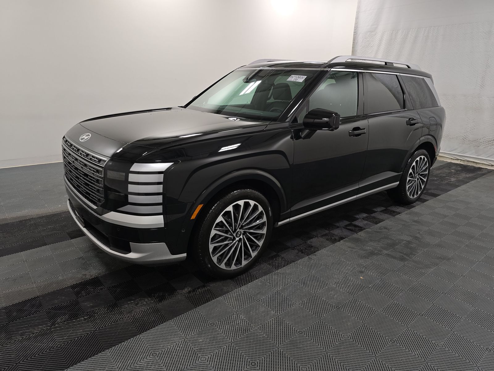 HYUNDAI CALLIGRAPH - 1