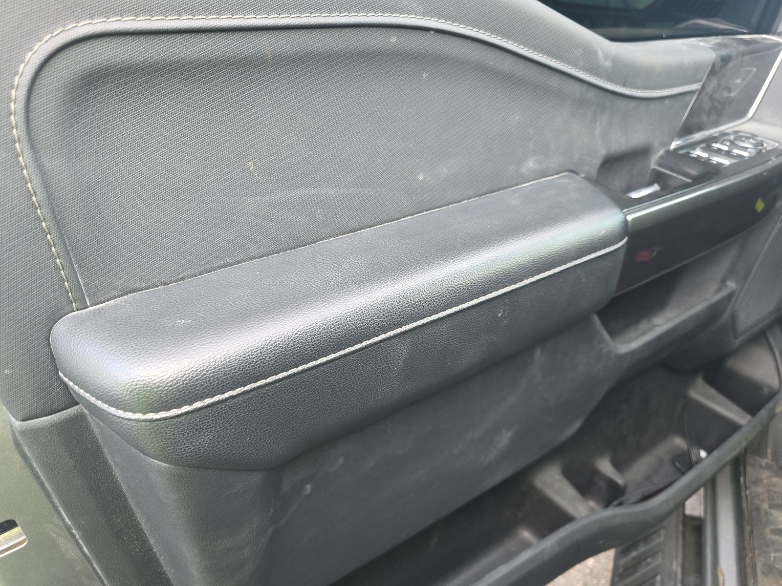 2023 Ford F-150 XLT RWD