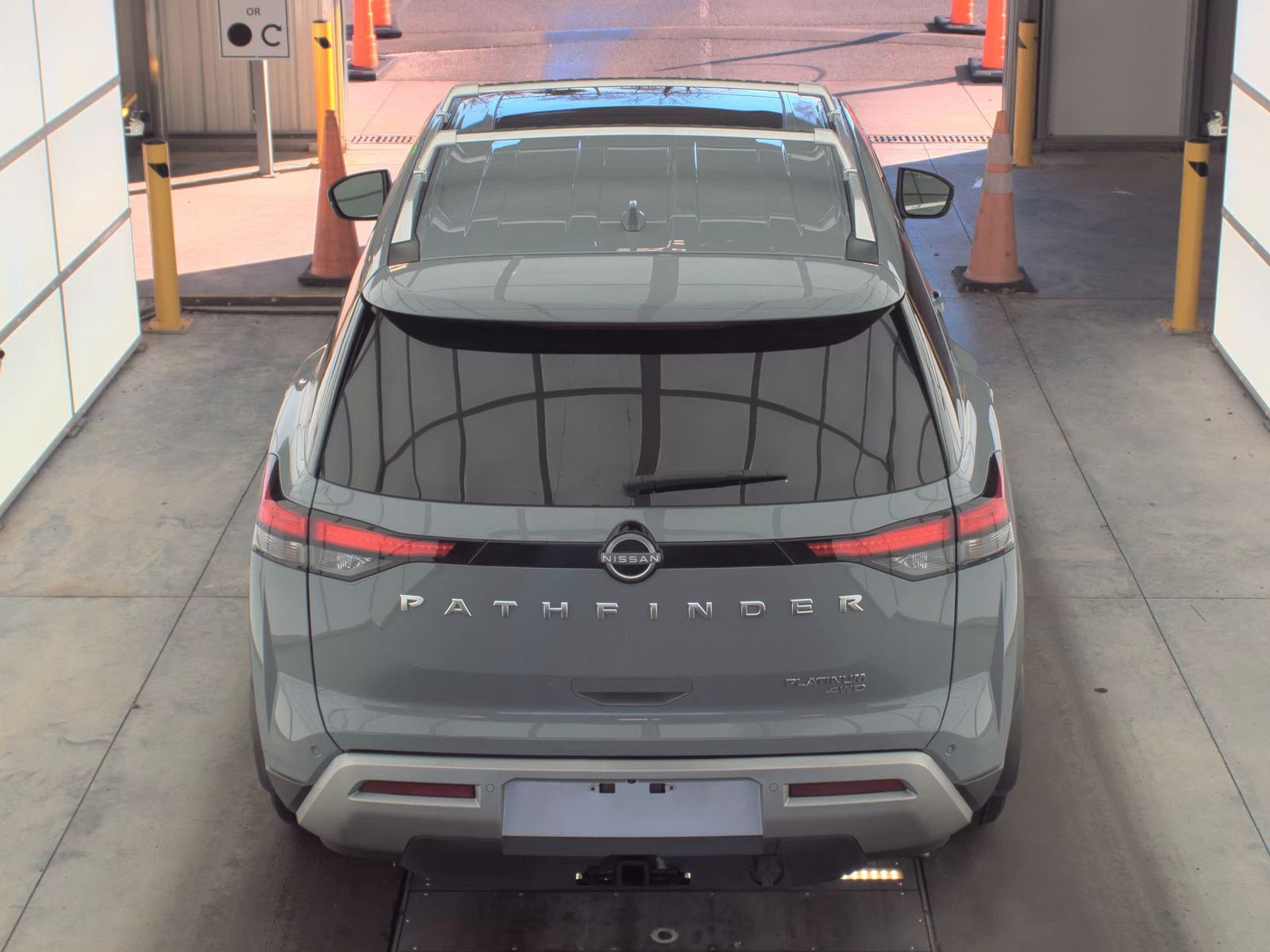 2024 Nissan Pathfinder Platinum AWD