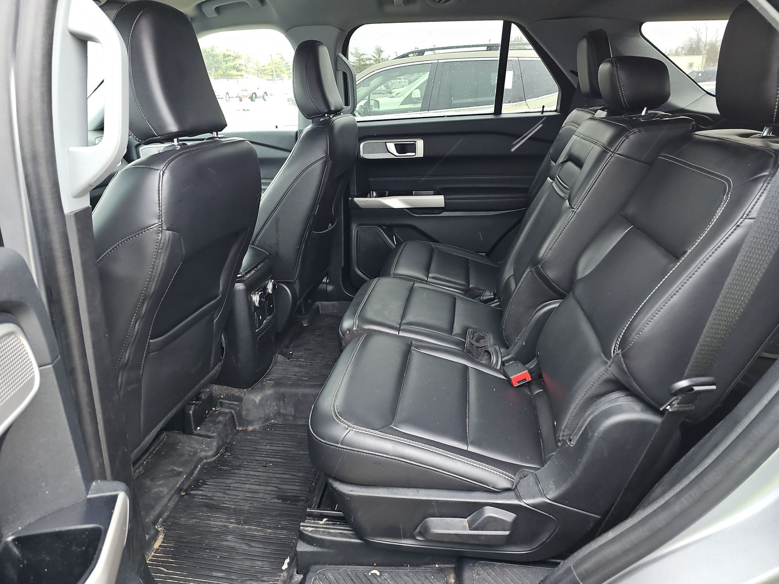 2023 Ford Explorer XLT AWD