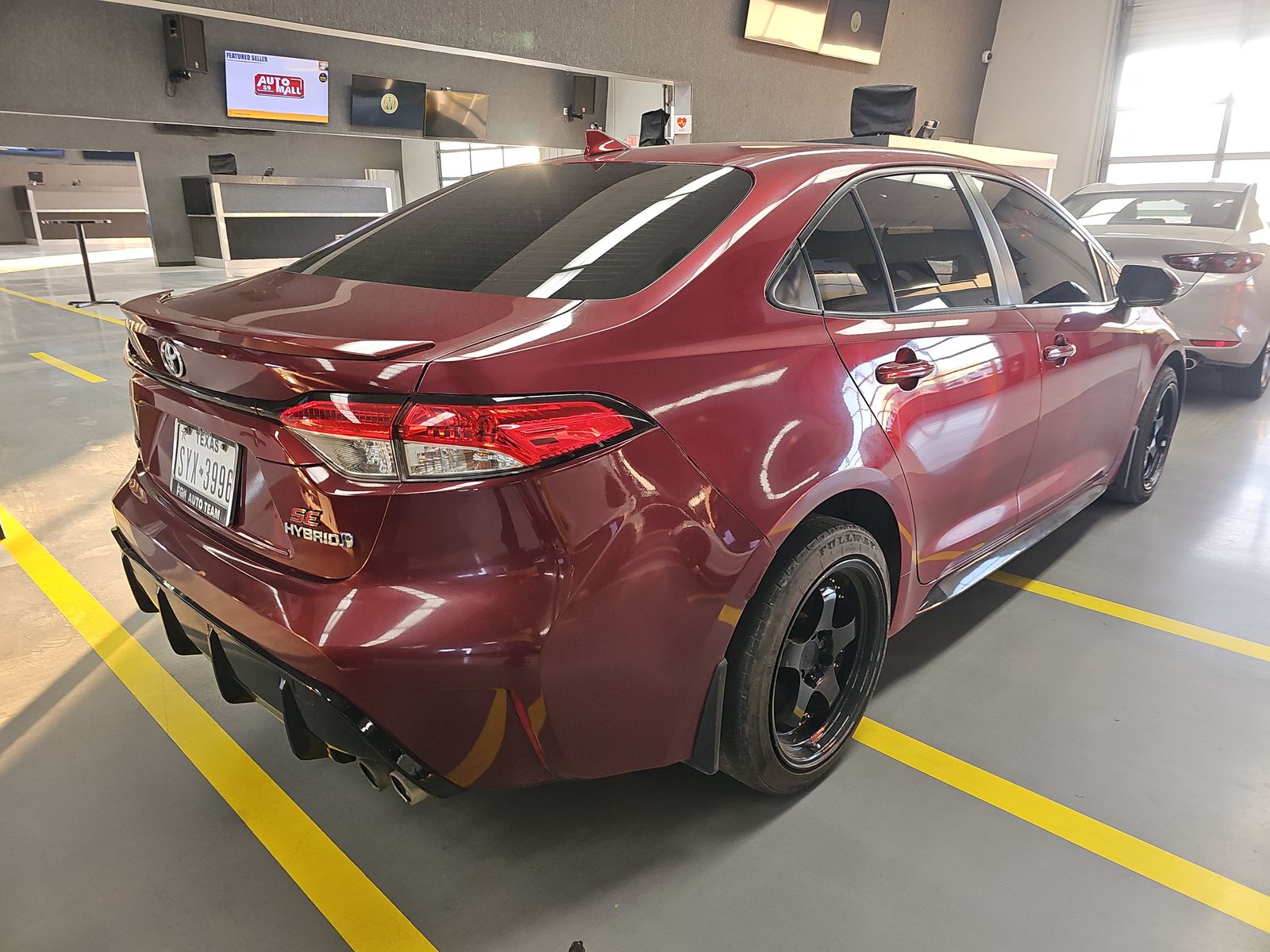 2023 Toyota Corolla Hybrid SE FWD