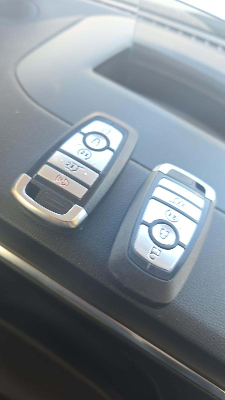 2025 Ford Escape Hybrid Platinum AWD