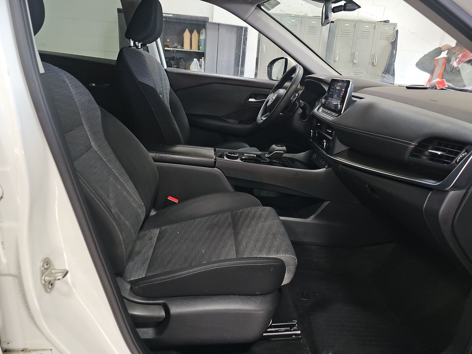 2023 Nissan Rogue SV AWD