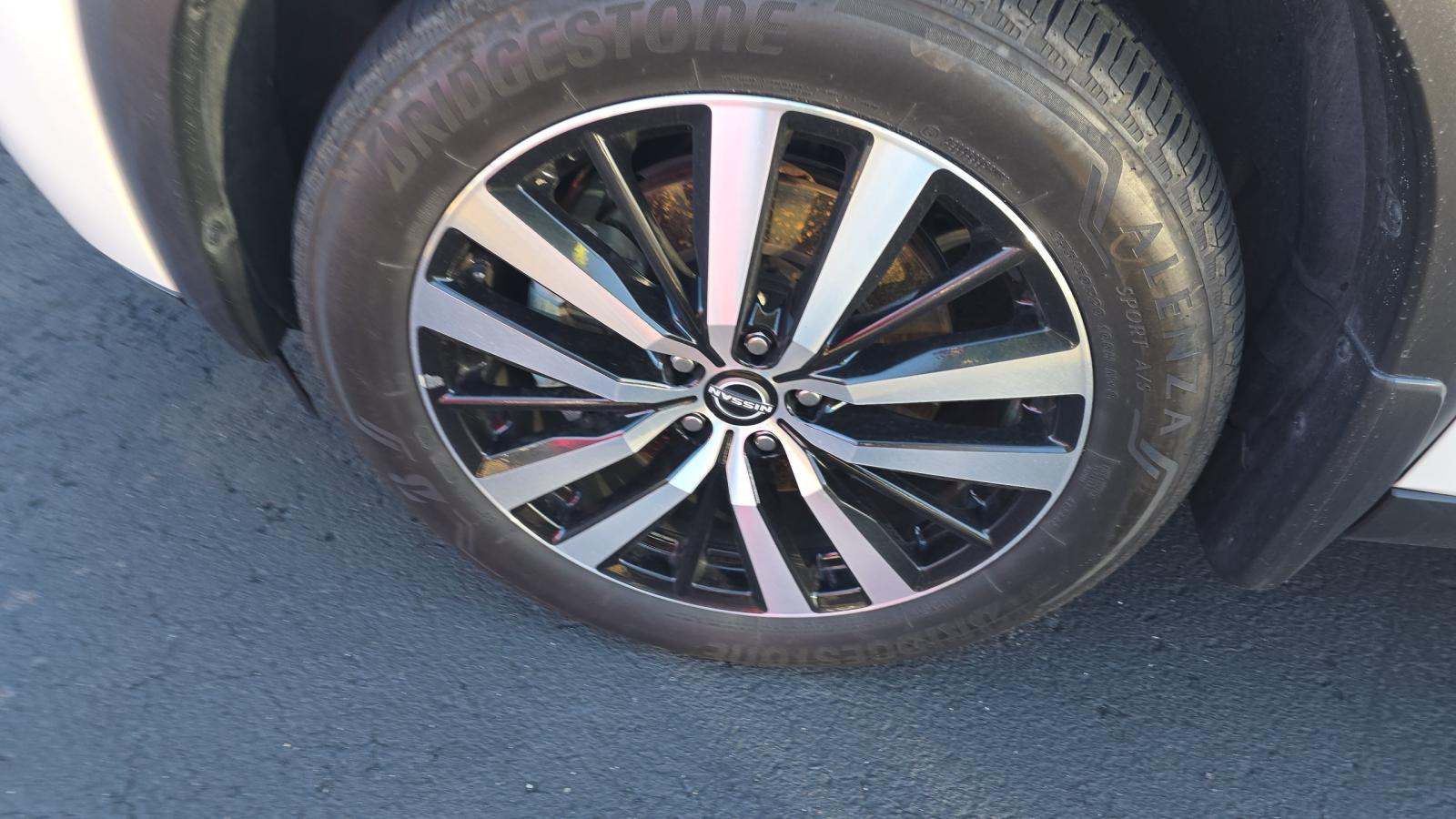 2024 Nissan Pathfinder Platinum AWD