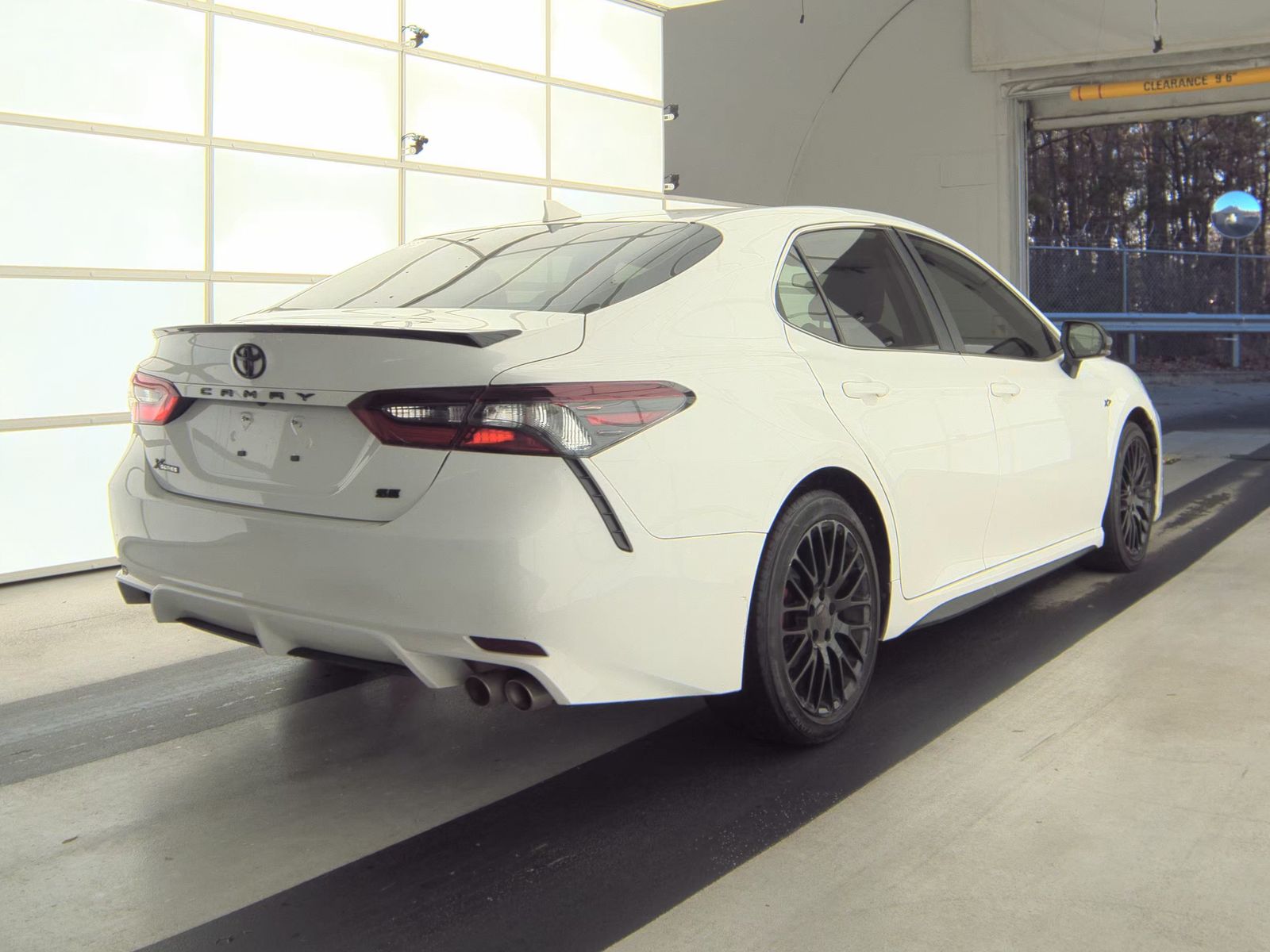 2024 Toyota Camry SE FWD