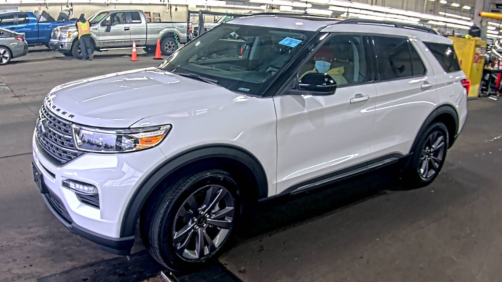 2024 Ford Explorer XLT AWD