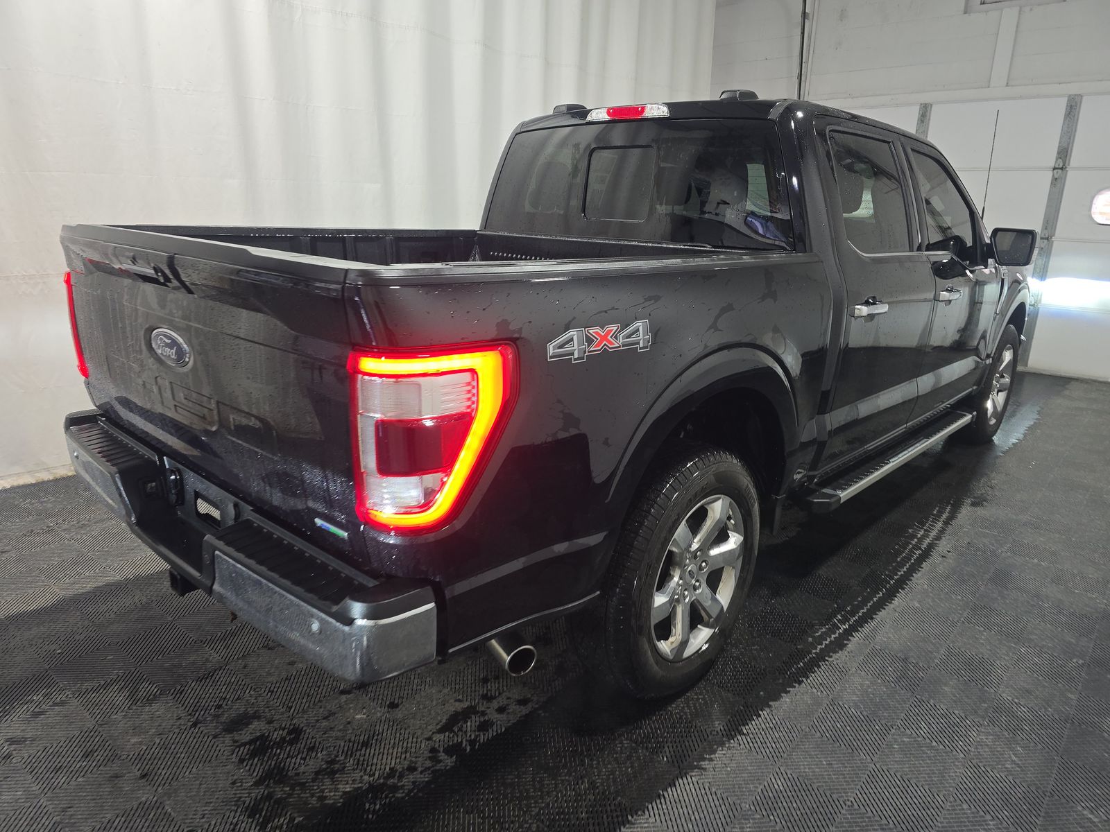 2023 Ford F-150 Lariat AWD