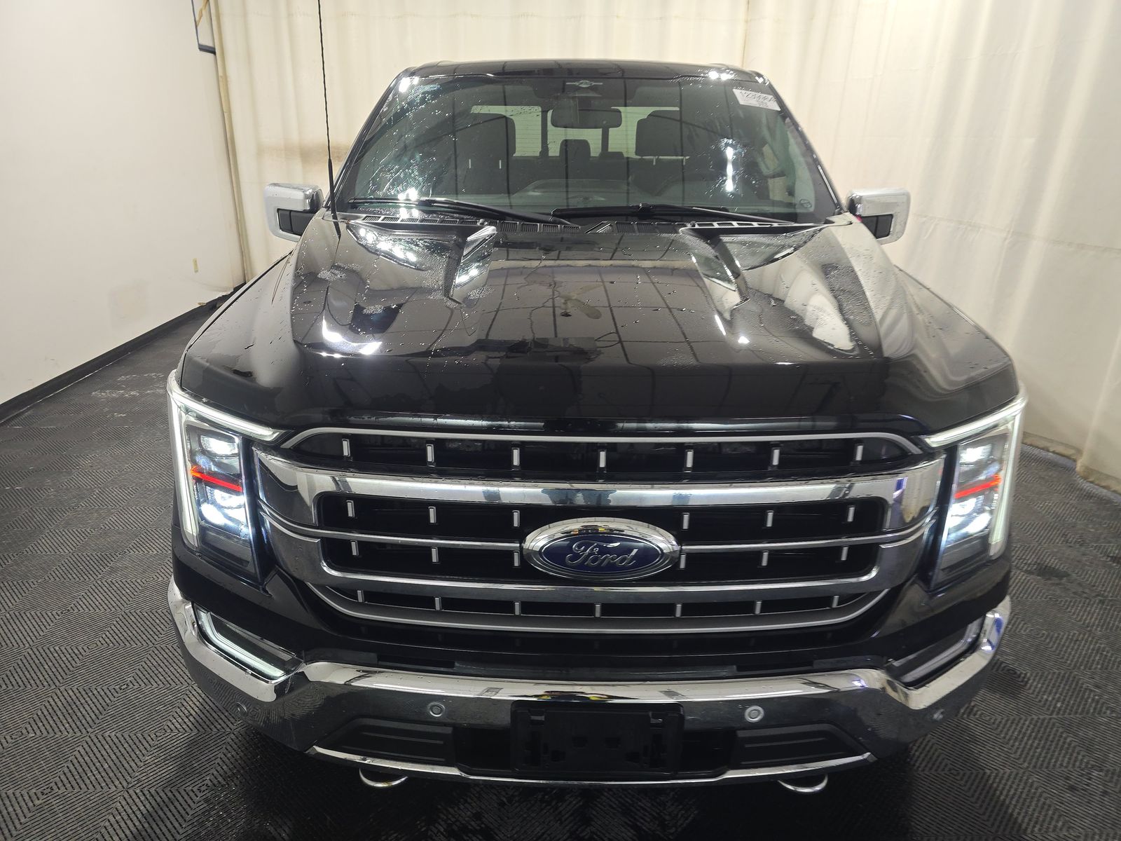 2023 Ford F-150 Lariat AWD