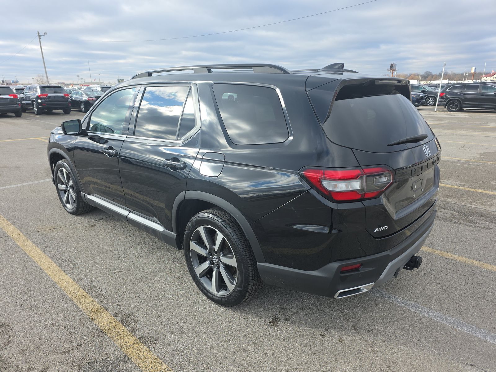 2023 Honda Pilot Elite AWD