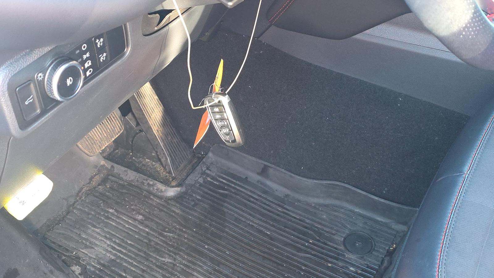 2025 Ford Explorer ST-Line AWD