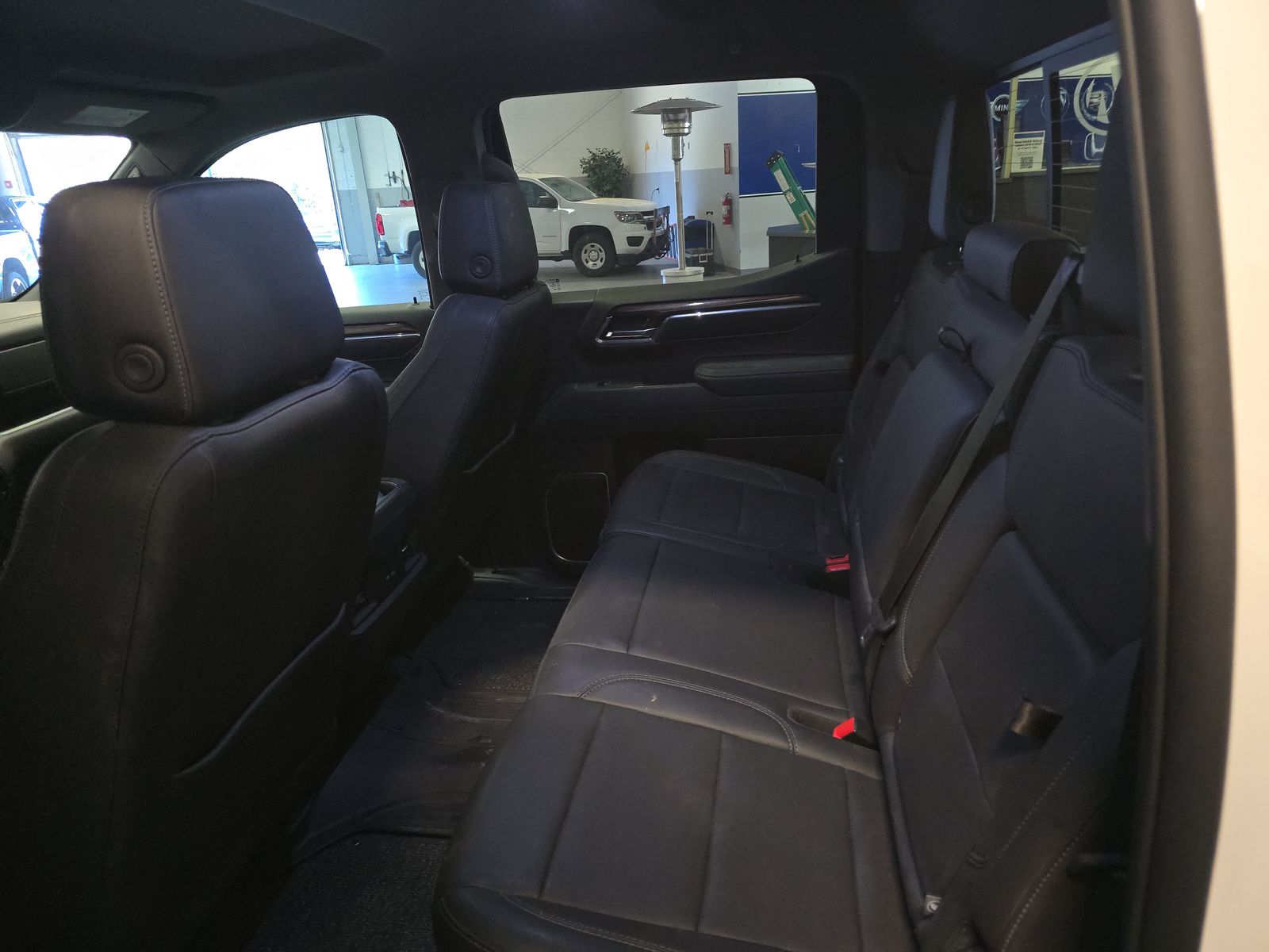 2023 Chevrolet Silverado 1500 RST AWD