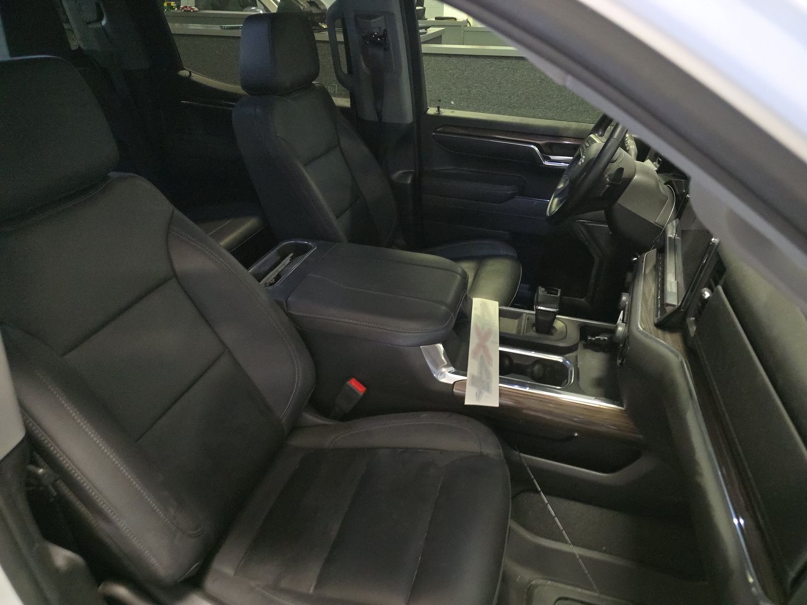 2023 Chevrolet Silverado 1500 RST AWD