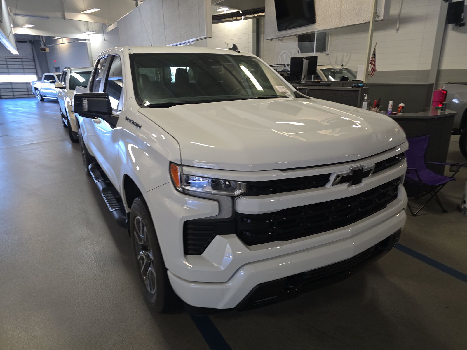 2023 Chevrolet Silverado 1500 RST AWD
