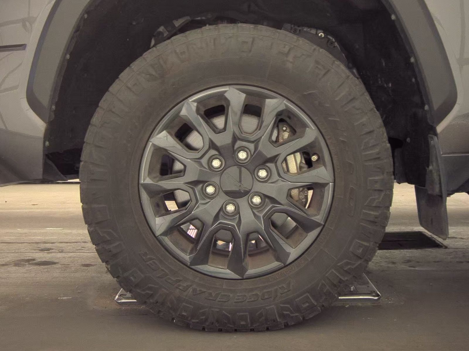 2024 Toyota Tundra SR5 AWD