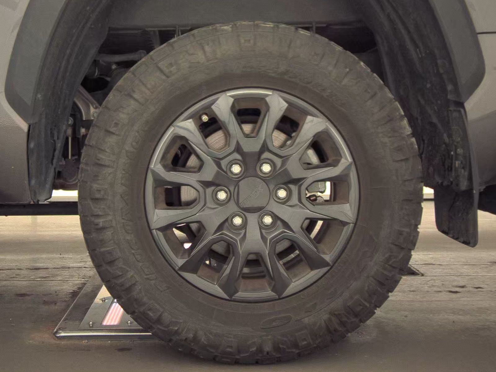 2024 Toyota Tundra SR5 AWD