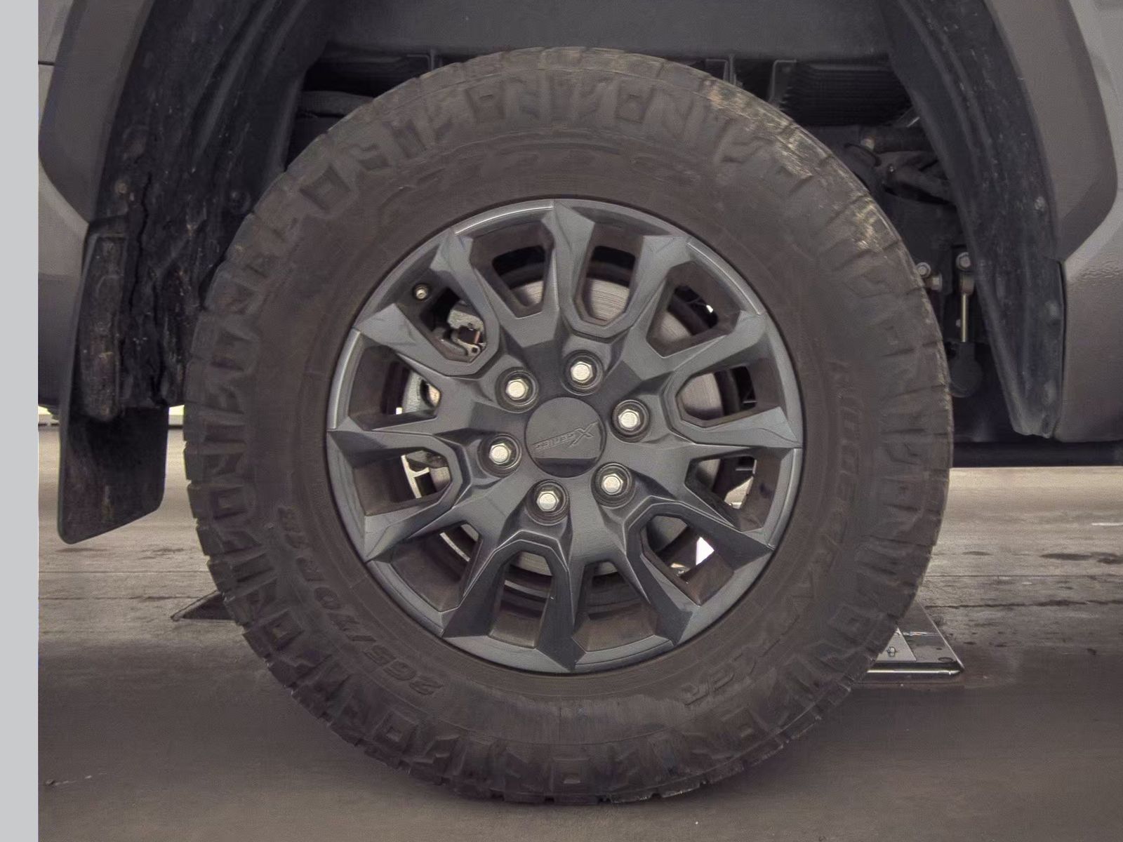 2024 Toyota Tundra SR5 AWD