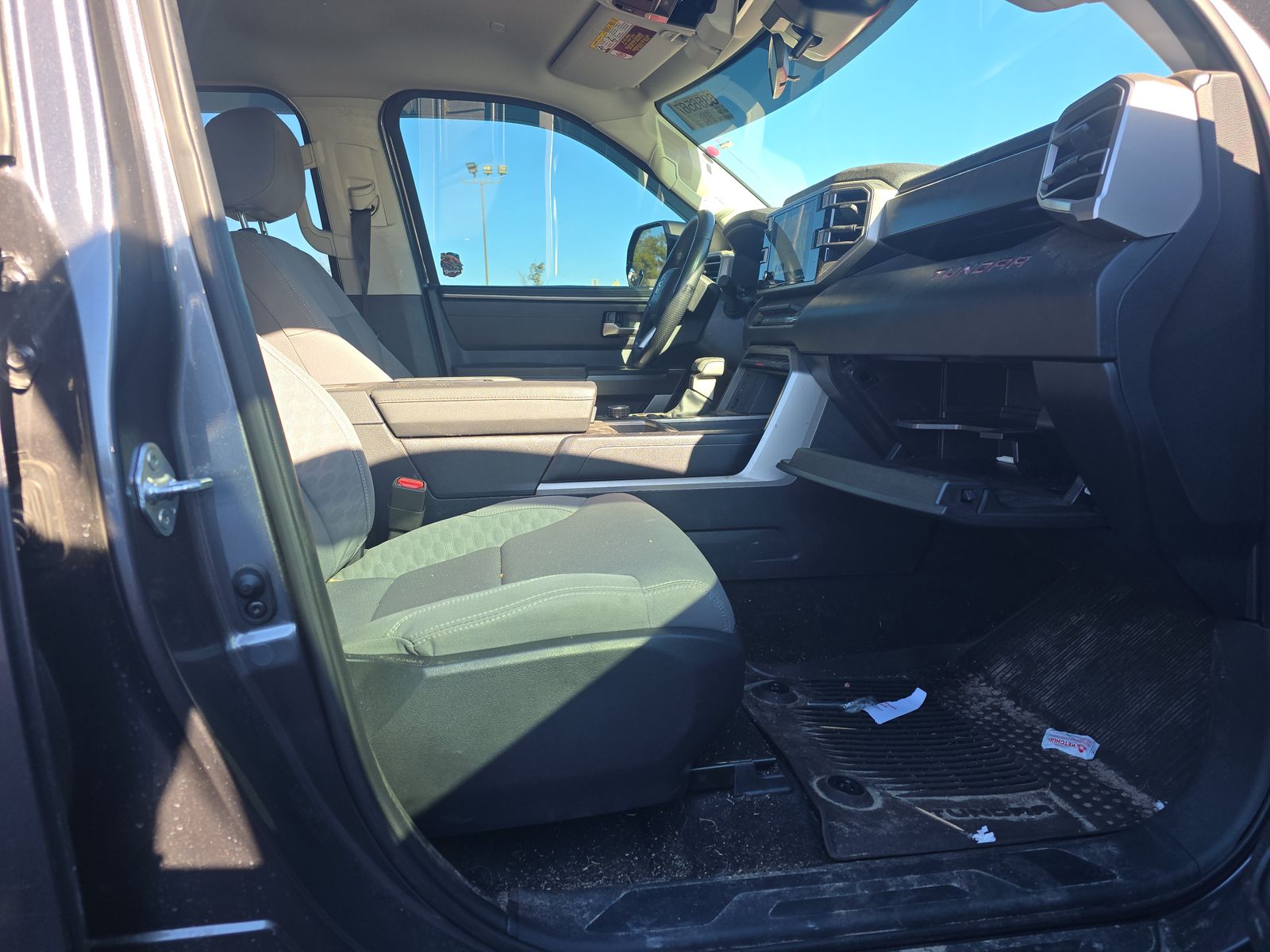 2024 Toyota Tundra SR5 AWD