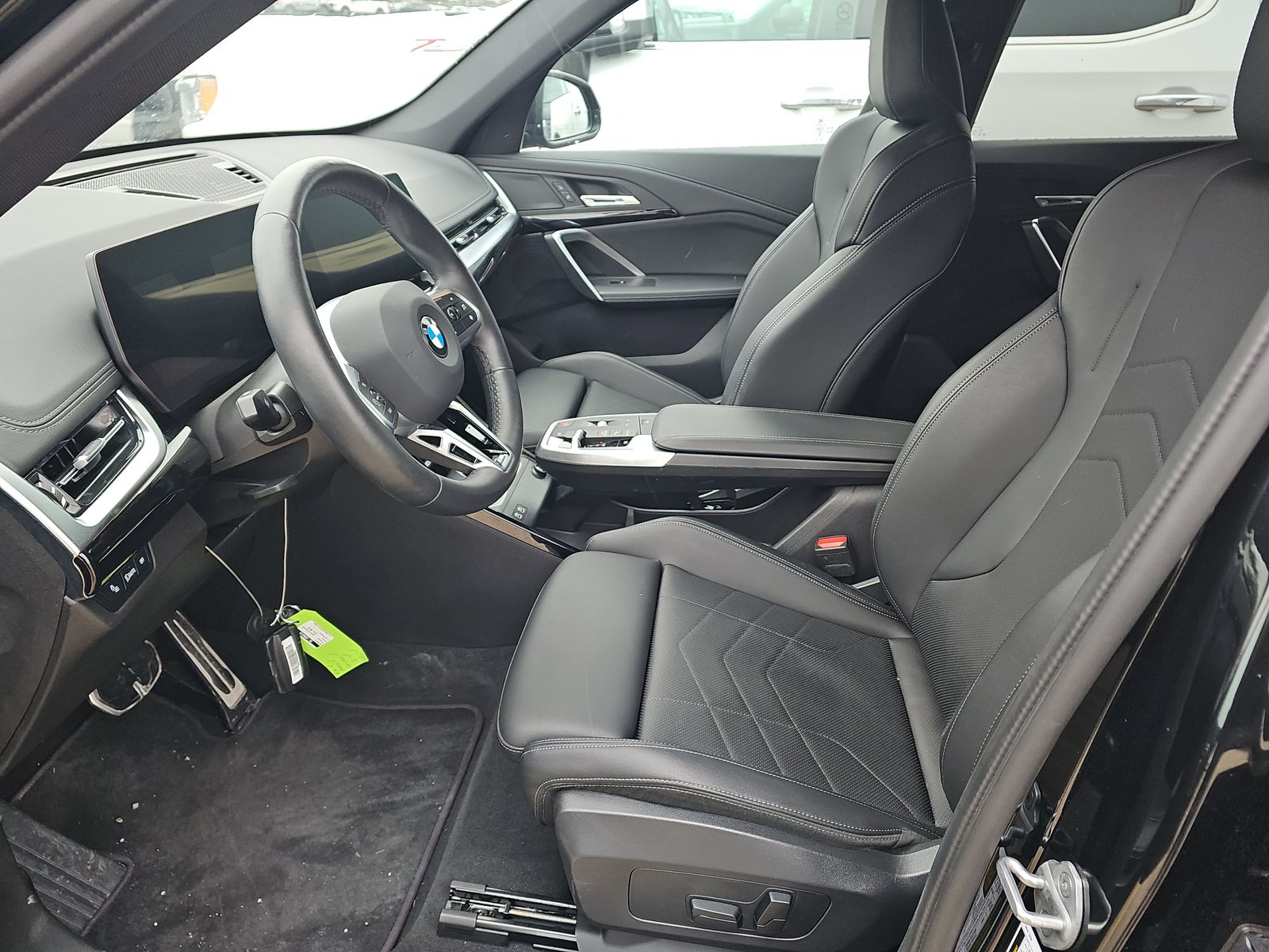 2025 BMW X1 xDrive28i AWD