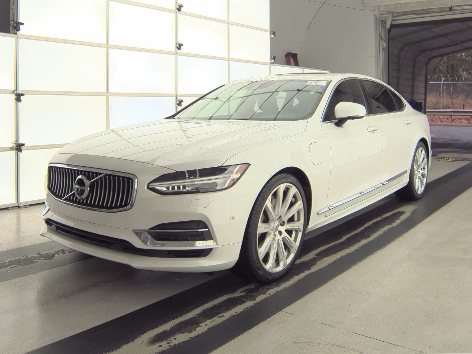 2019 Volvo S90 Plug-In Hybrid T8 Inscription AWD