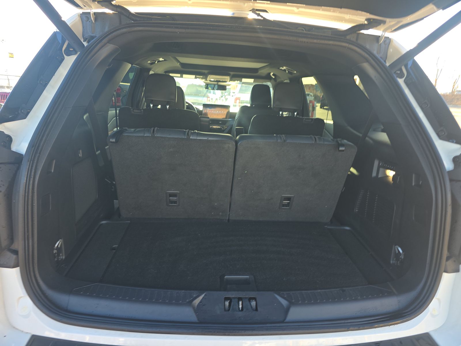 2025 Ford Explorer ST AWD