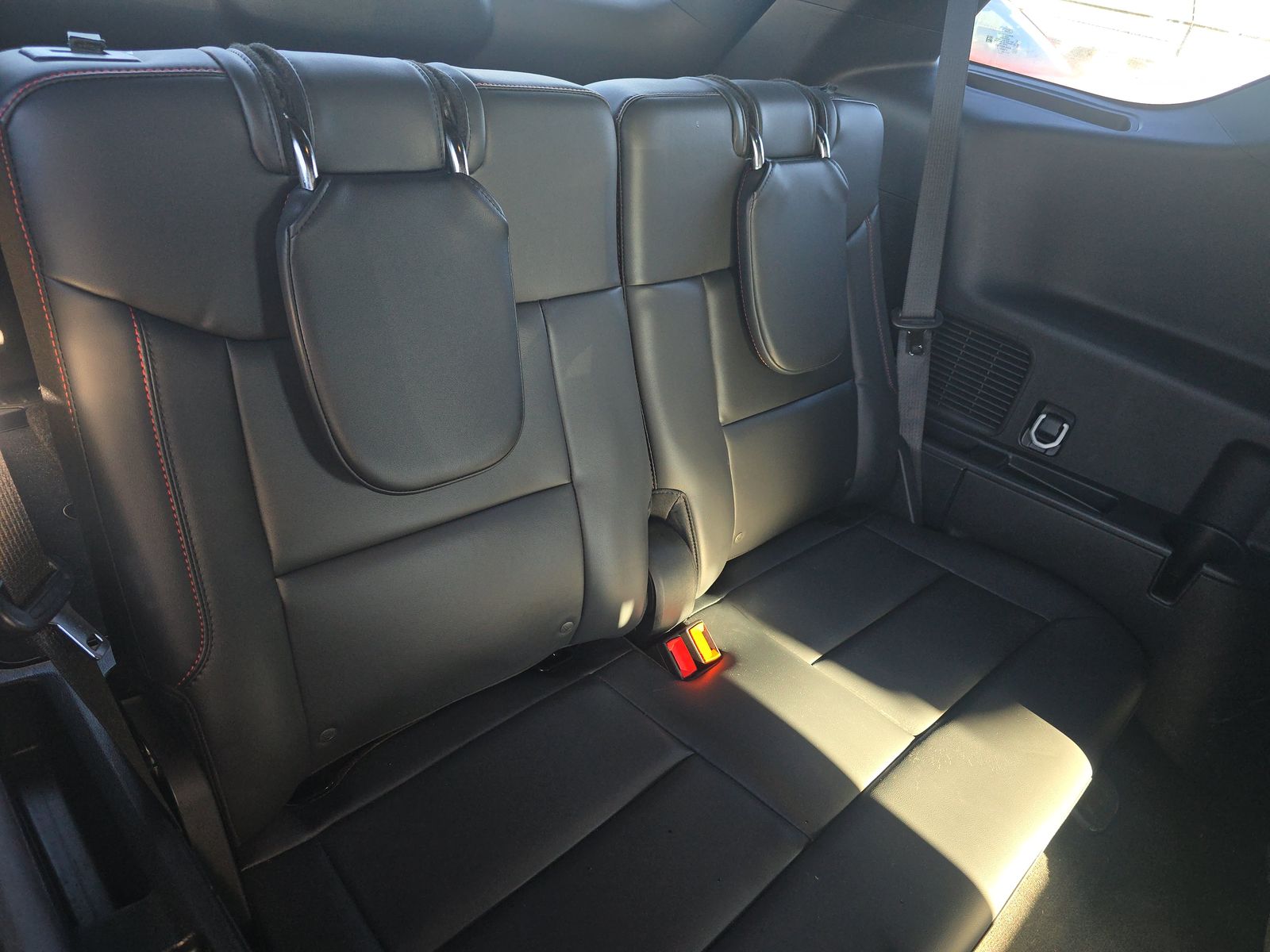 2025 Ford Explorer ST AWD