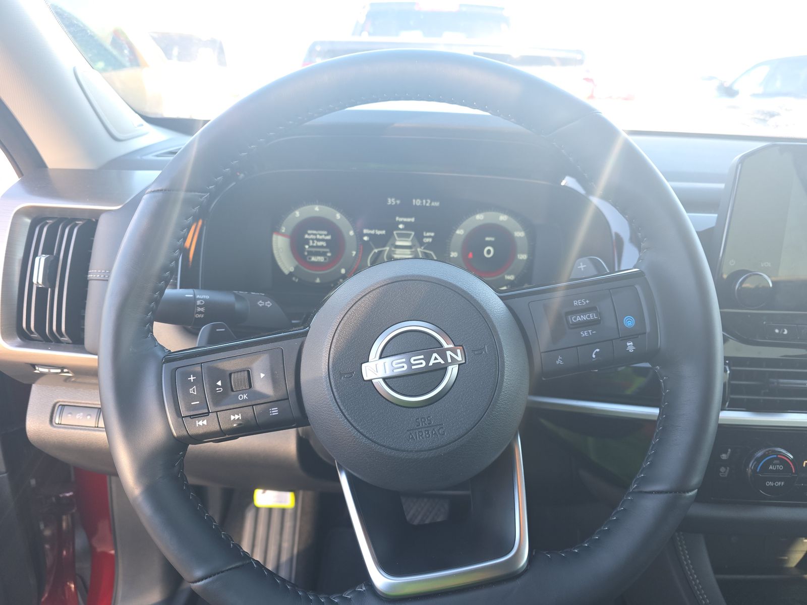 2024 Nissan Pathfinder Platinum AWD