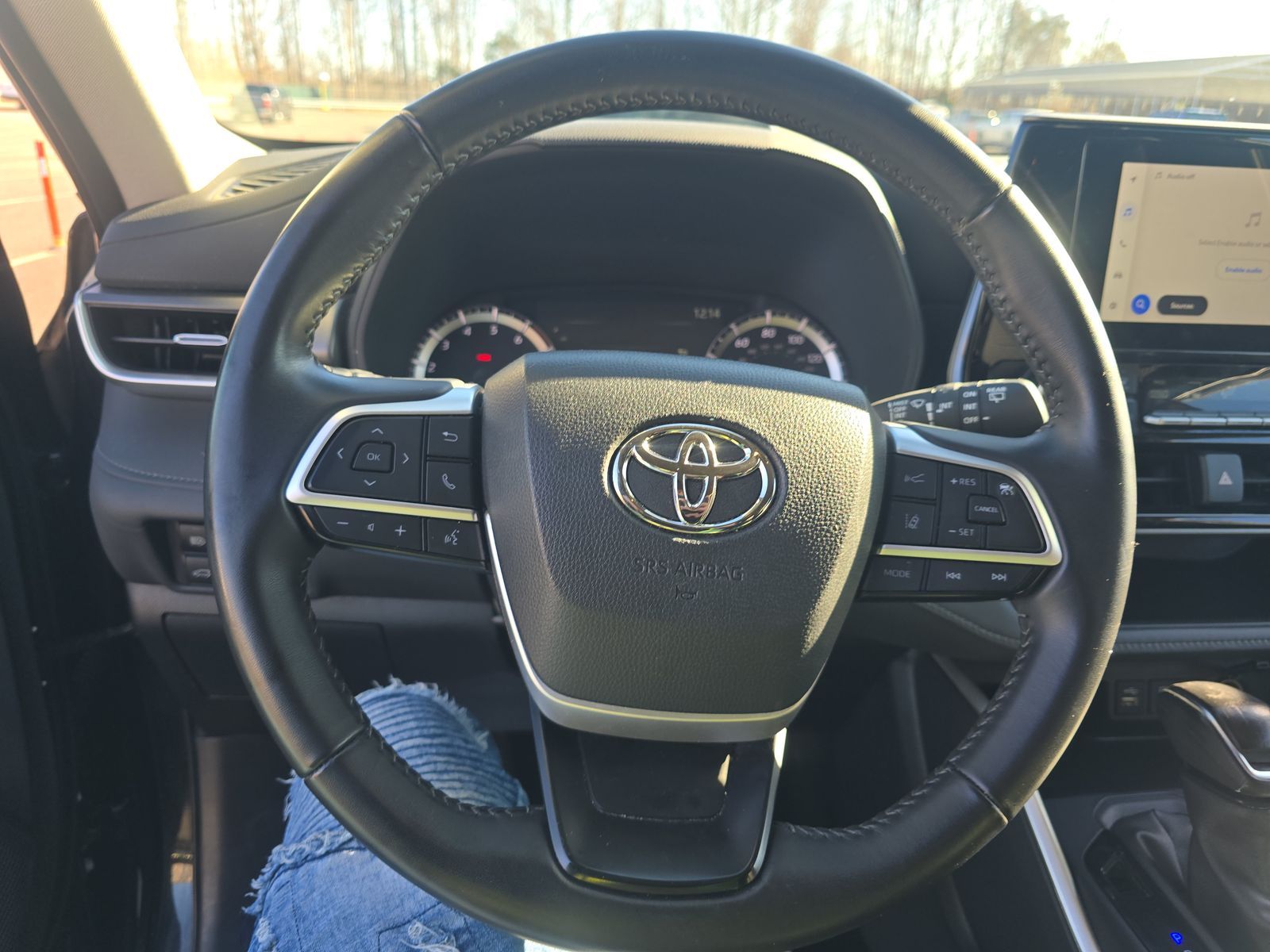 2024 Toyota Highlander LE AWD