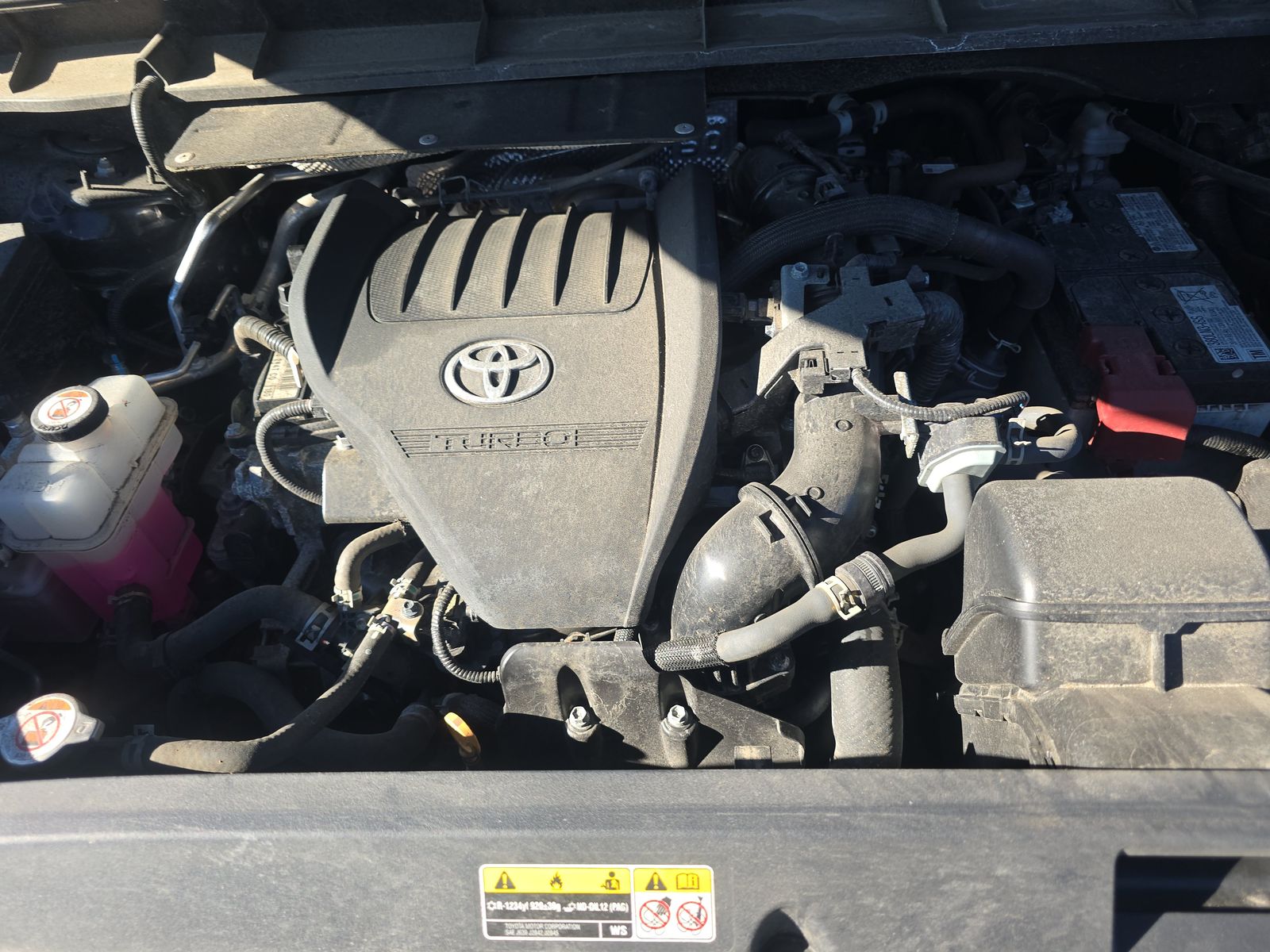 2024 Toyota Highlander LE AWD