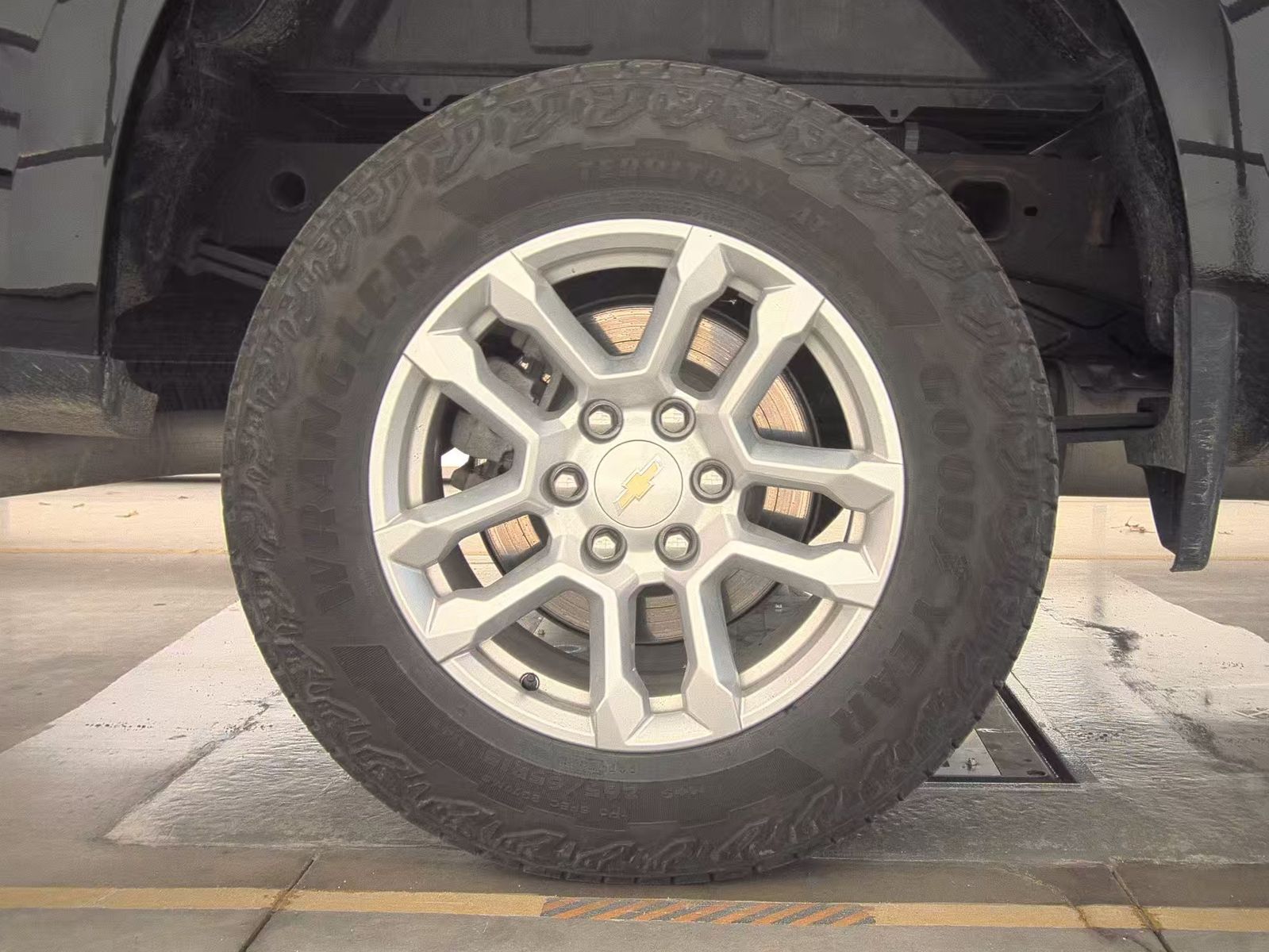 2023 Chevrolet Silverado 1500 LT AWD