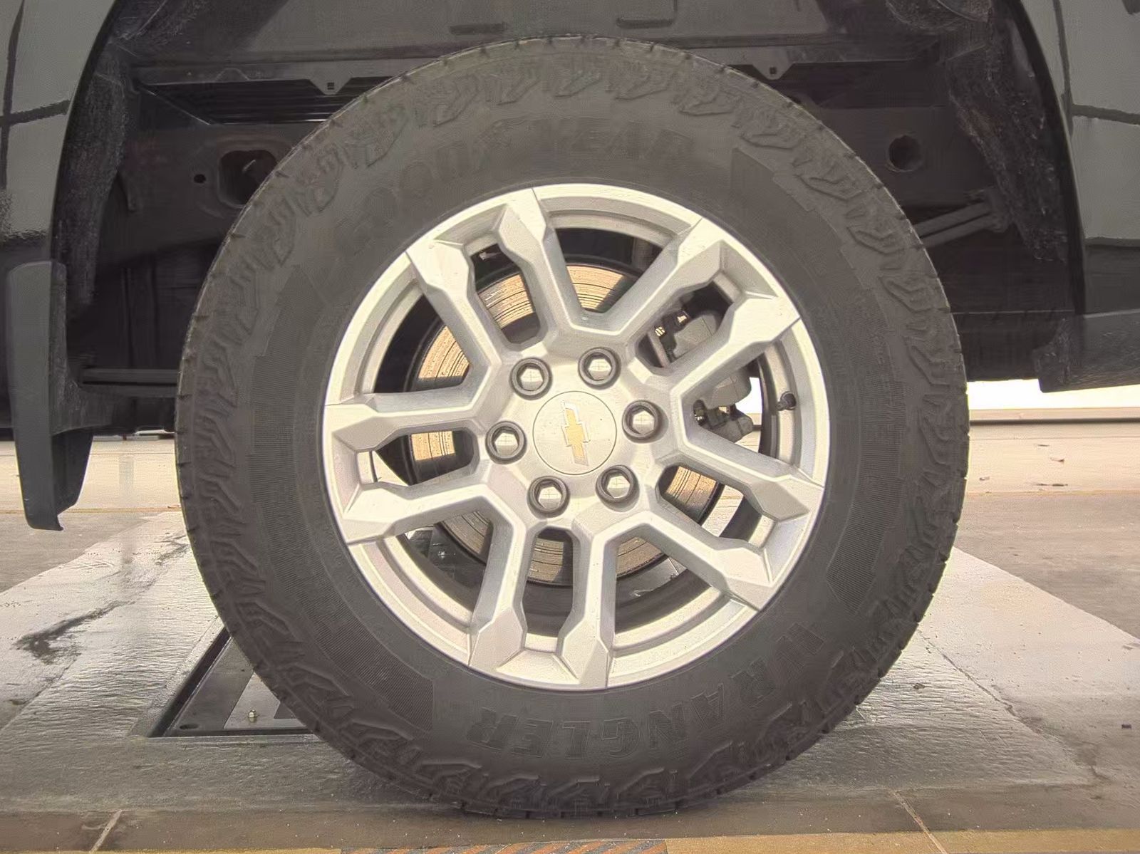 2023 Chevrolet Silverado 1500 LT AWD