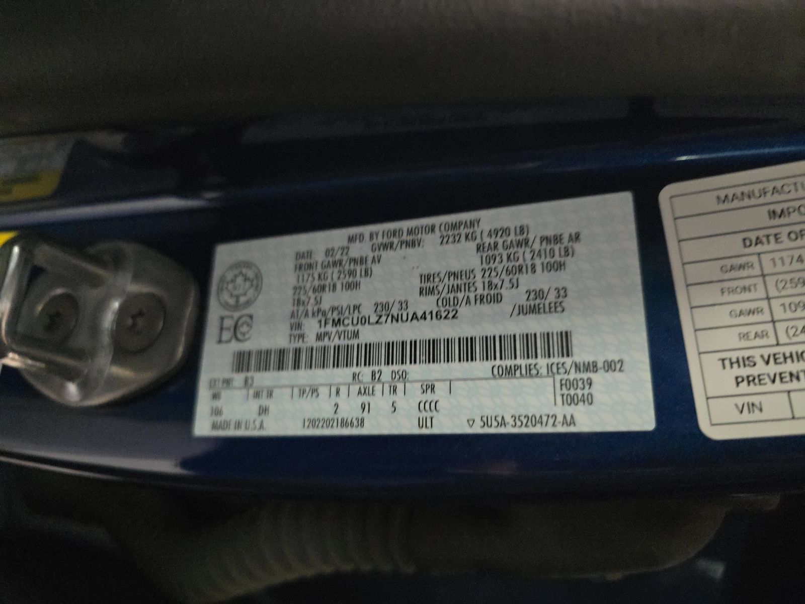 2022 Ford Escape Plug-In Hybrid Titanium FWD