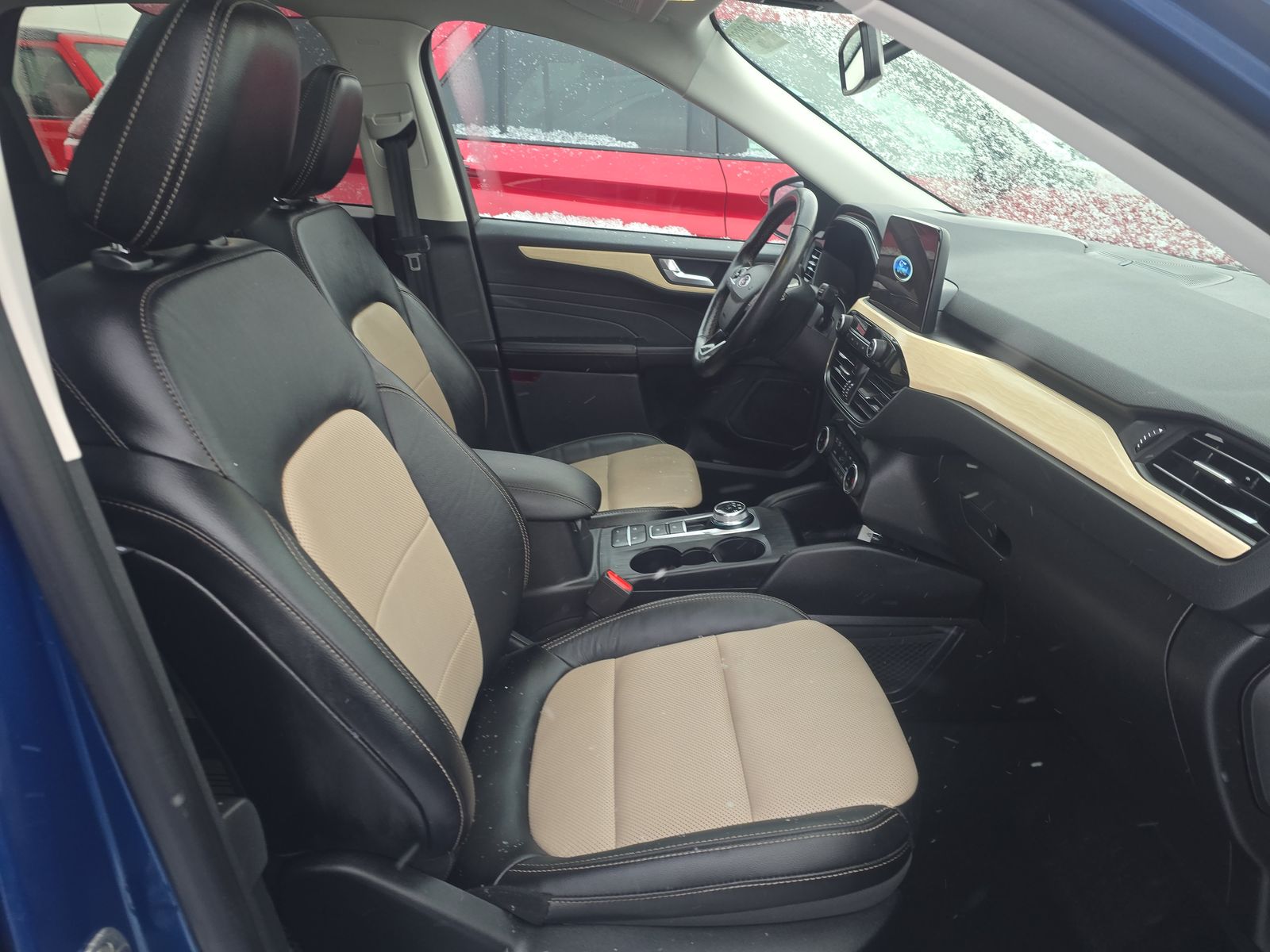 2022 Ford Escape Plug-In Hybrid Titanium FWD