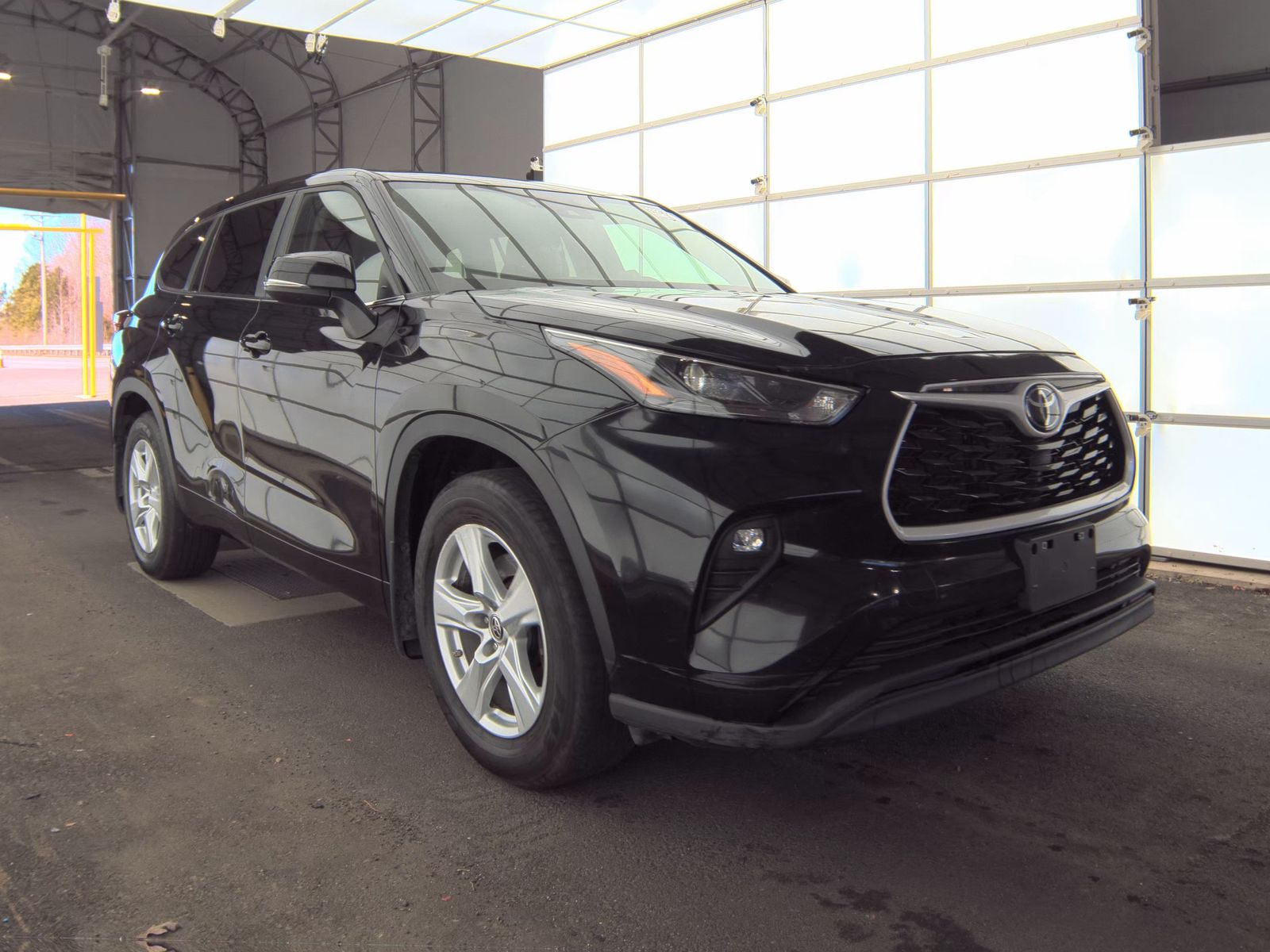 2024 Toyota Highlander LE AWD