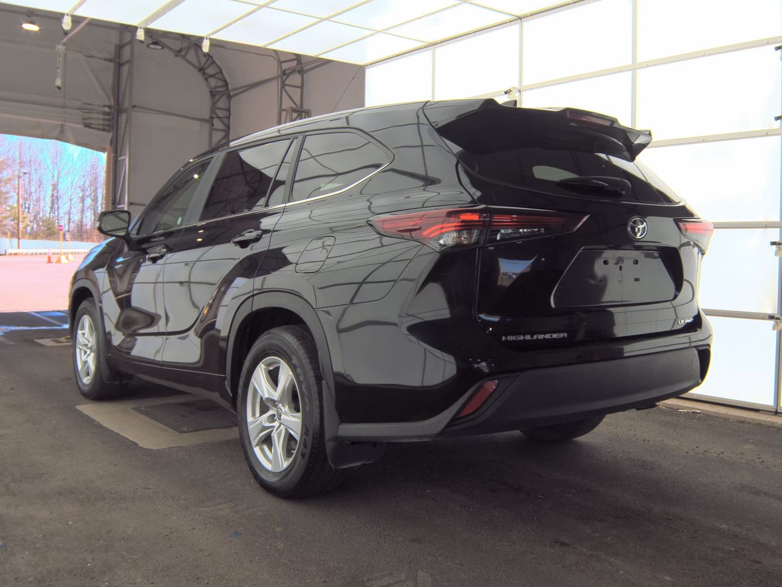 2024 Toyota Highlander LE AWD