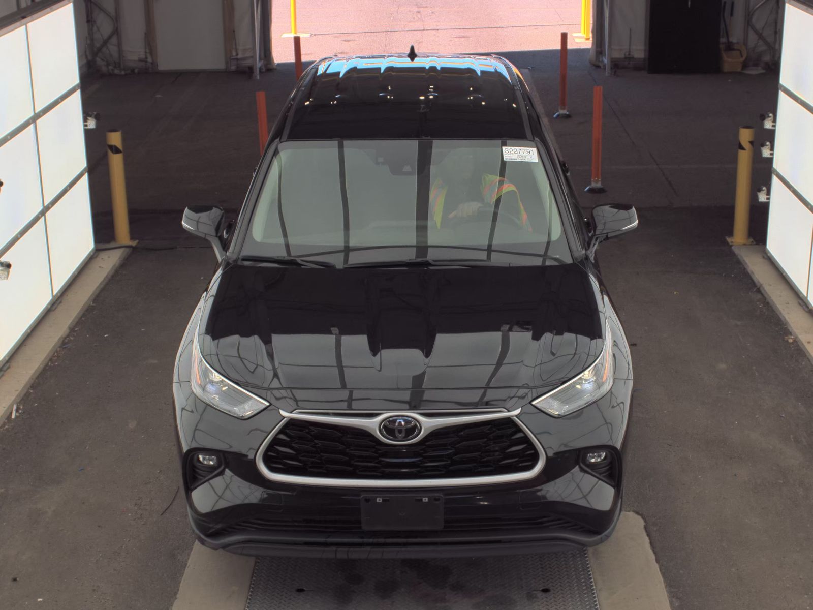 2024 Toyota Highlander LE AWD