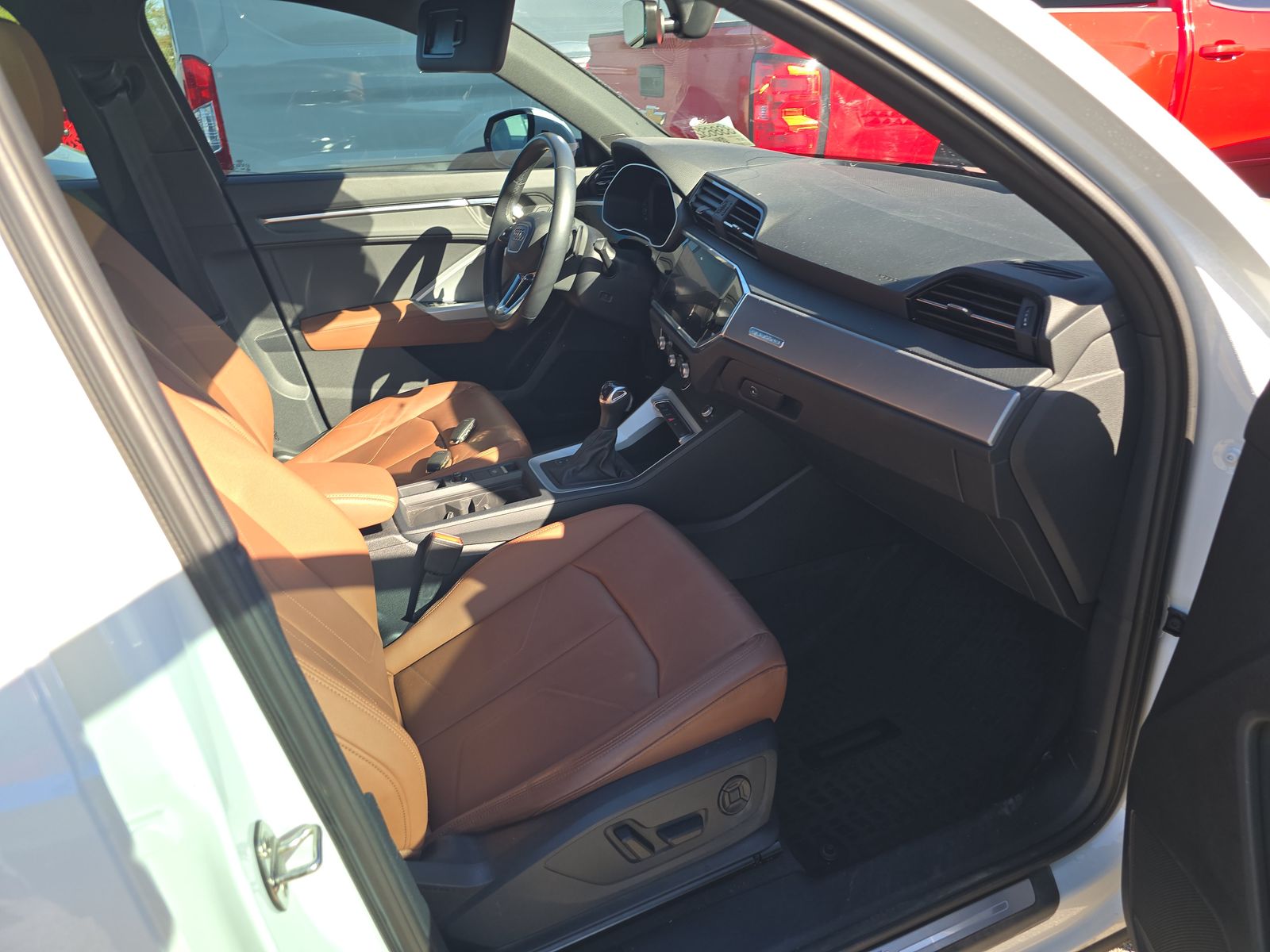 2022 Audi Q3 2.0T S line Premium AWD