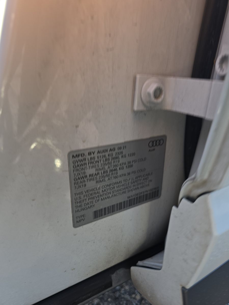 2022 Audi Q3 2.0T S line Premium AWD