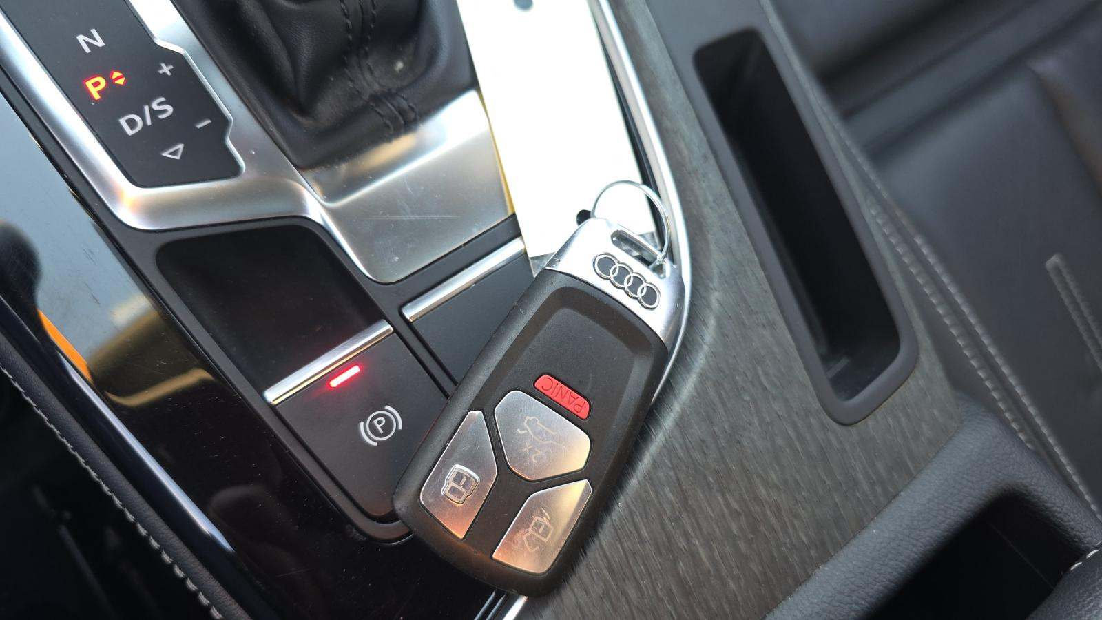 2022 Audi A4 S line Premium Plus AWD