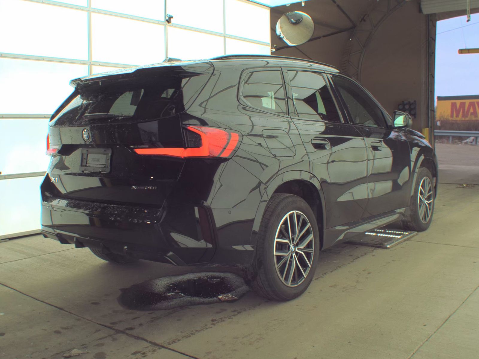 2025 BMW X1 xDrive28i AWD